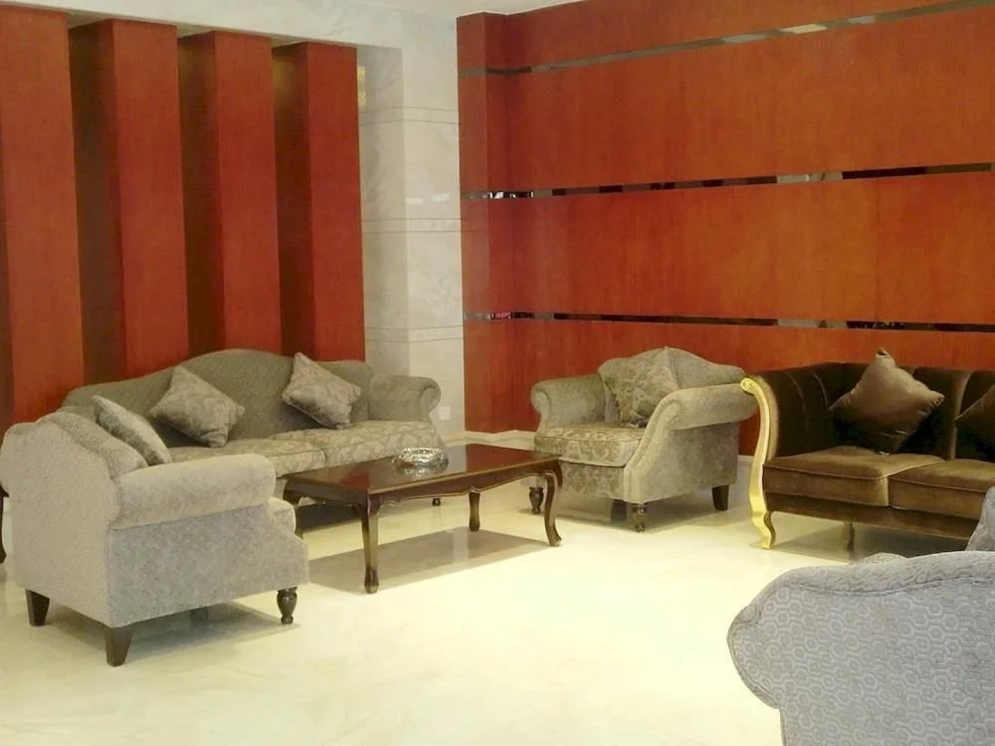 Jilin Gelaimei Holiday Hotel