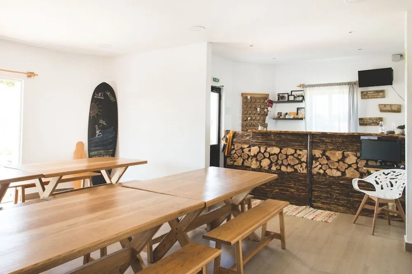 Good Feeling Hostel & Guesthouse