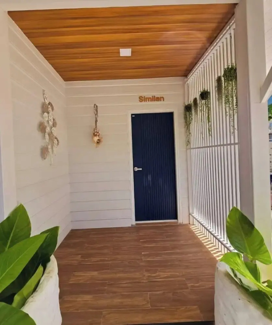 IP Plus Beach Resort