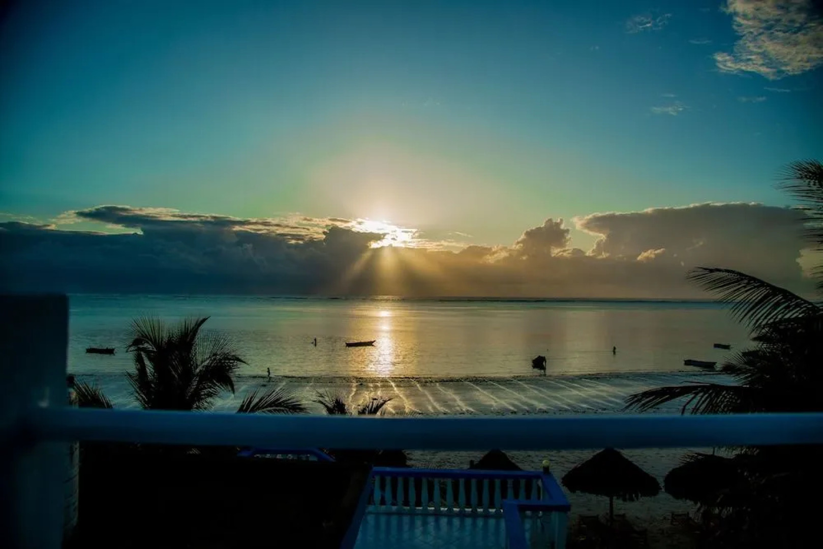 Pwani Beach Boutique Hotel Zanzibar