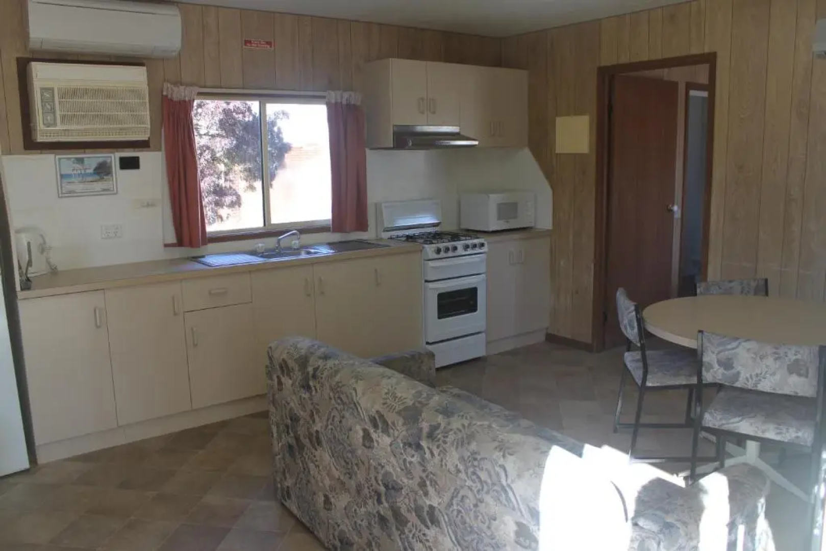 Capital Country Holiday Park