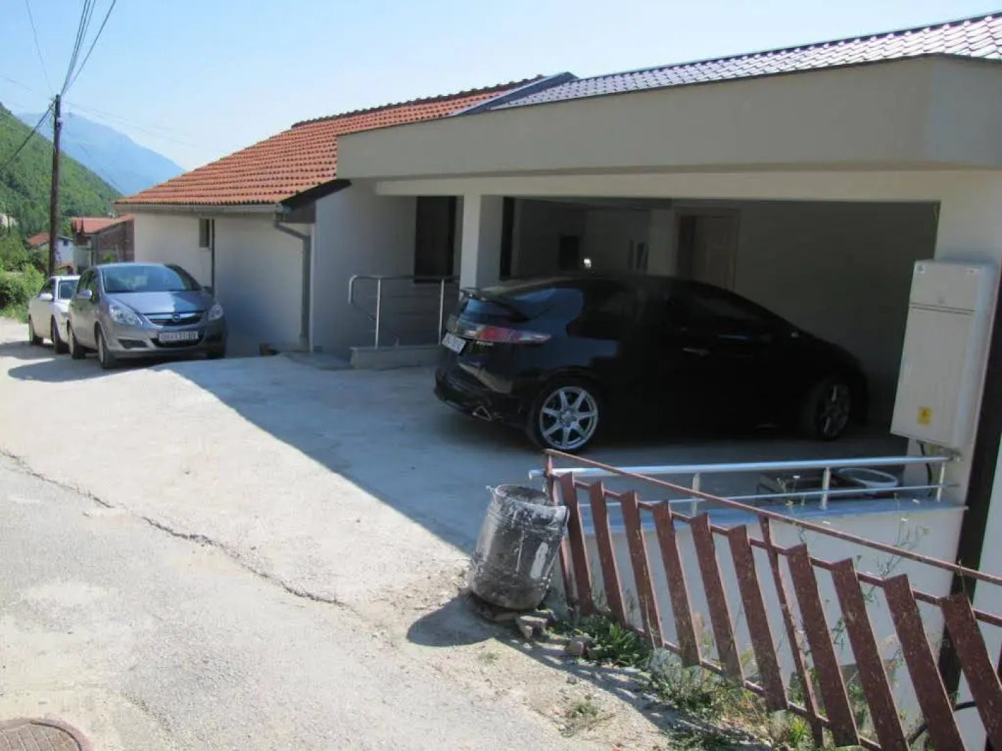 Golden Sunset Apartments