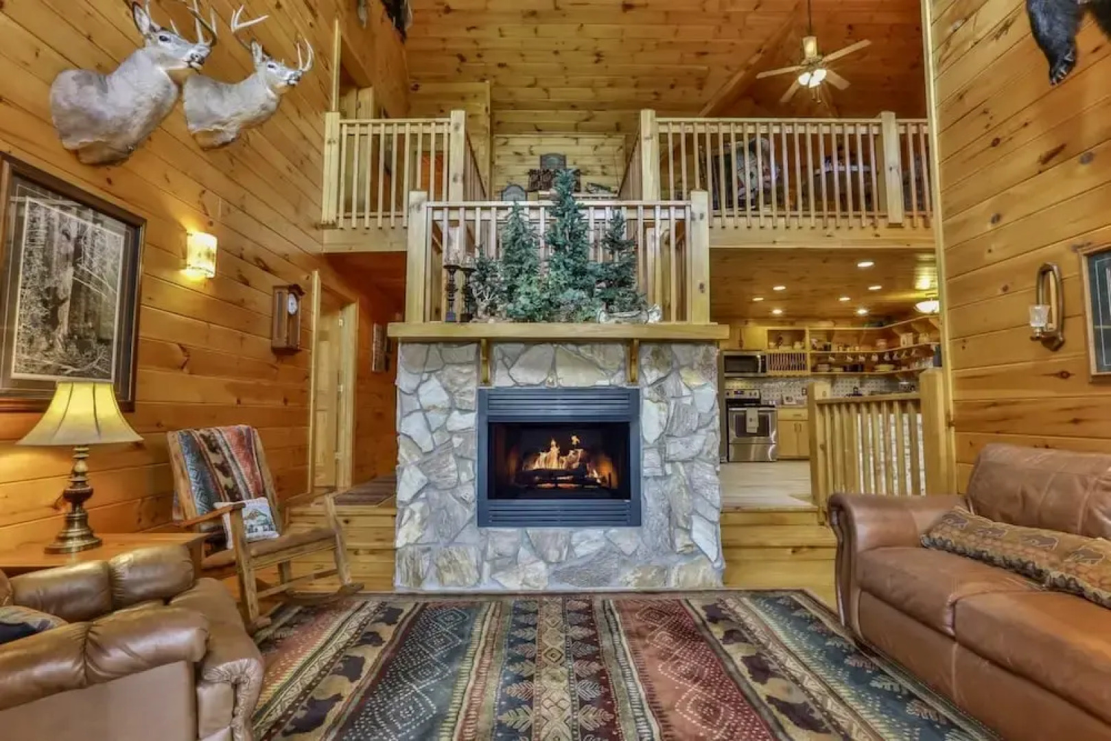 CHEROKEE SUNRISE LODGE Apartment 4 NEVAEH CABIN RENTALS