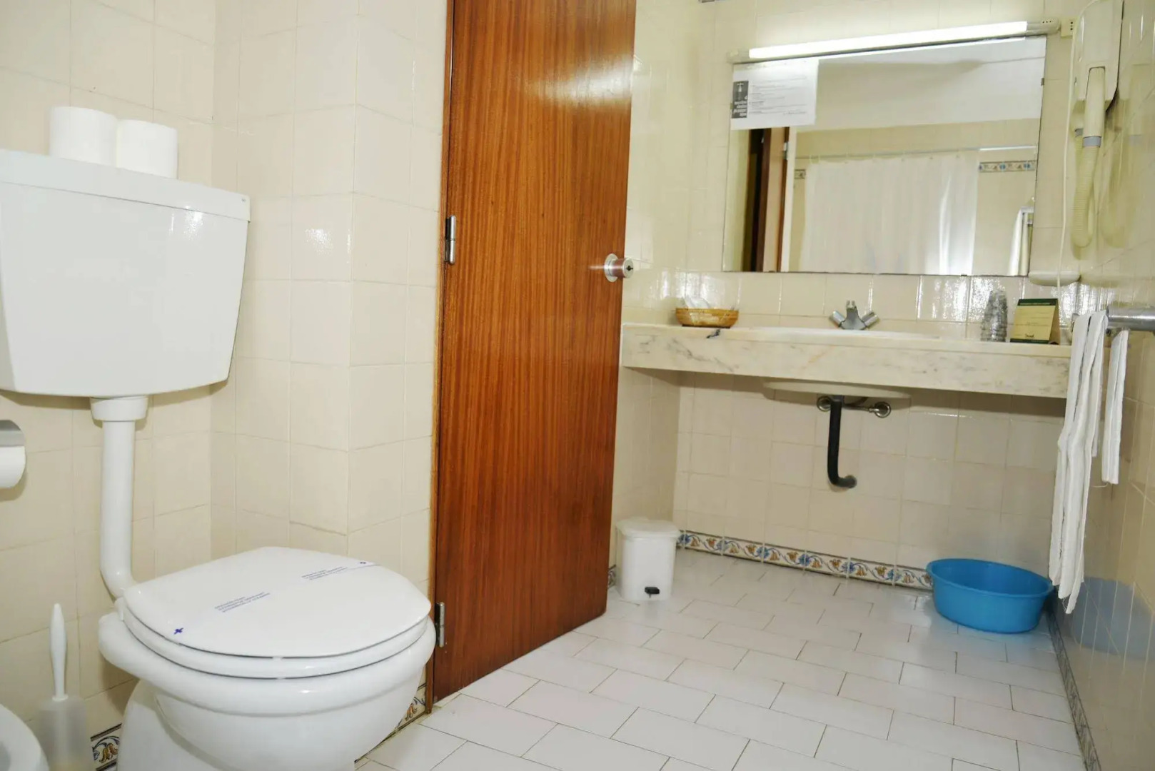 Apartamentos Lindomar