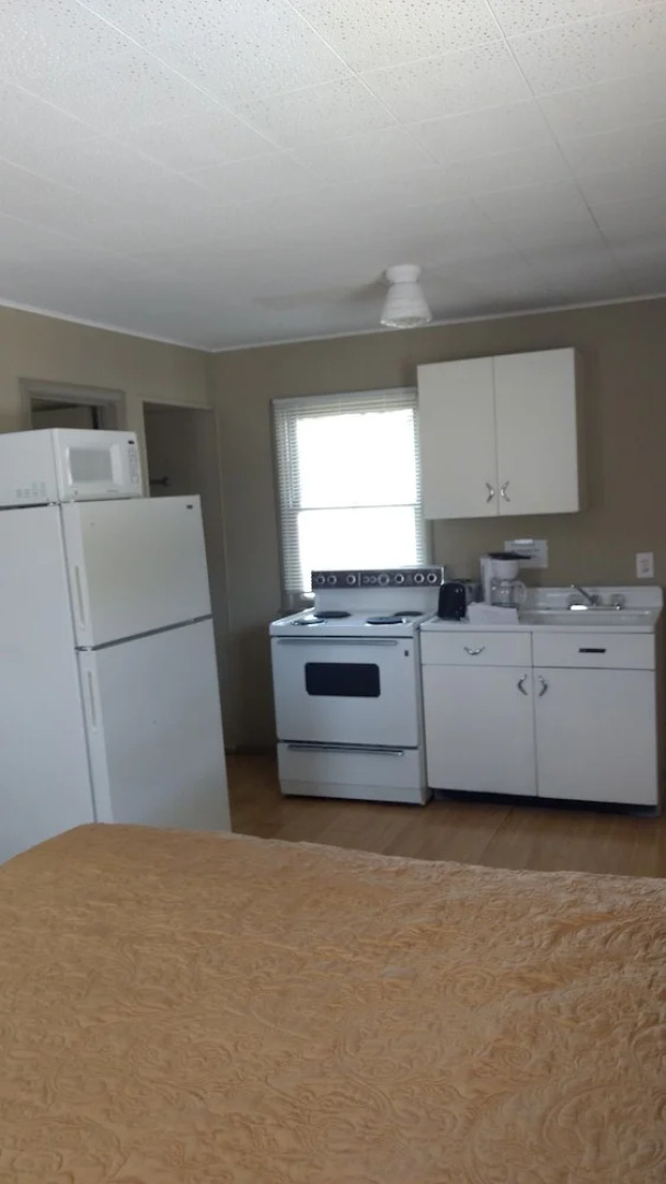 Table Rock Resorts at The Rocks Resort