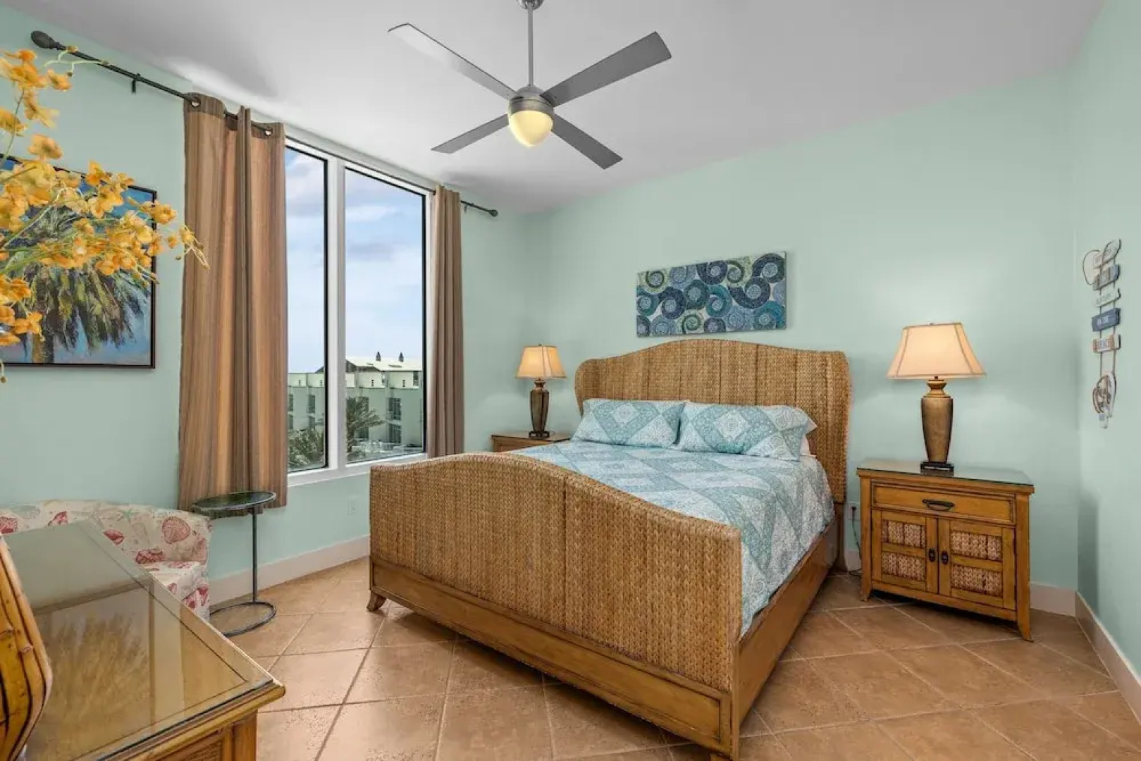 Sapphire Condo & Spa Unit # 406 3 Bedroom Condo