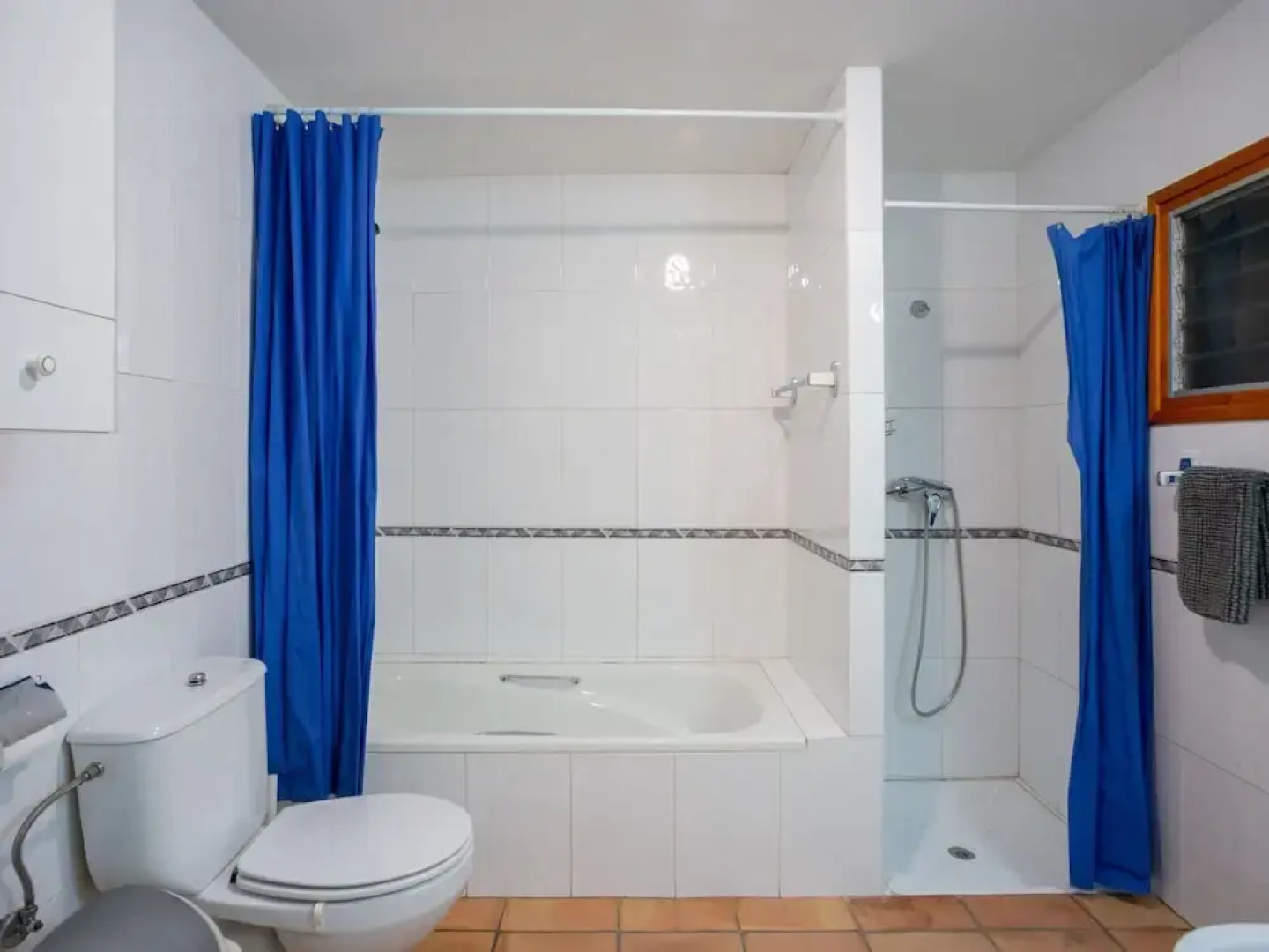 Vibranr Holiday Home in Aiguaviva With Swimming Pool