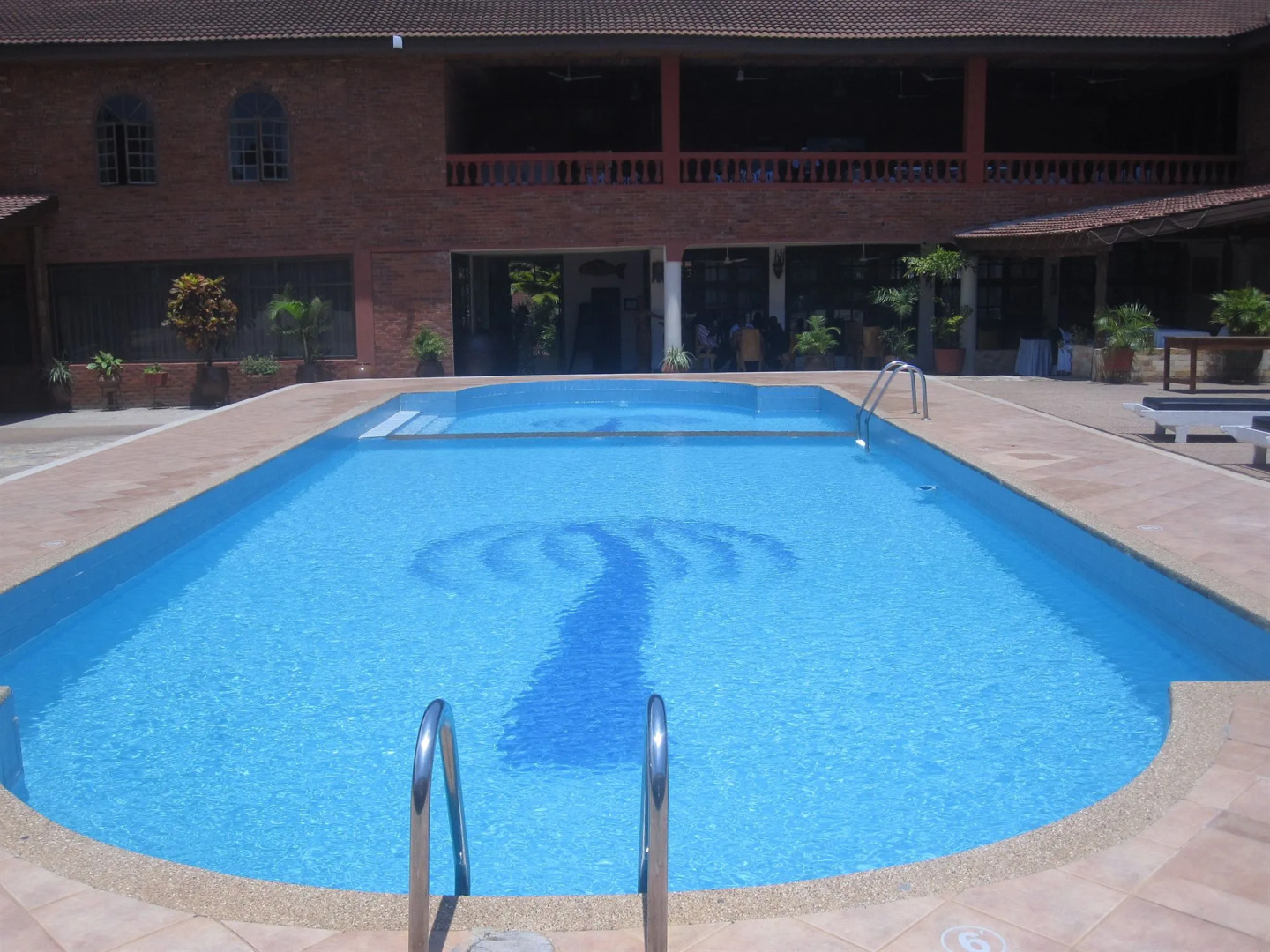 Coconut Grove Regency Hotel