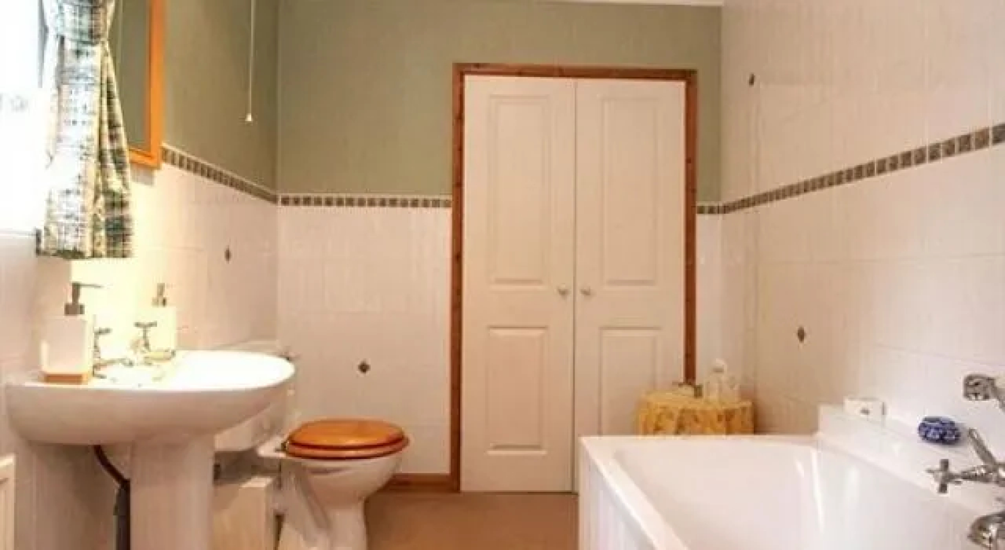 Apple Tree Cottages