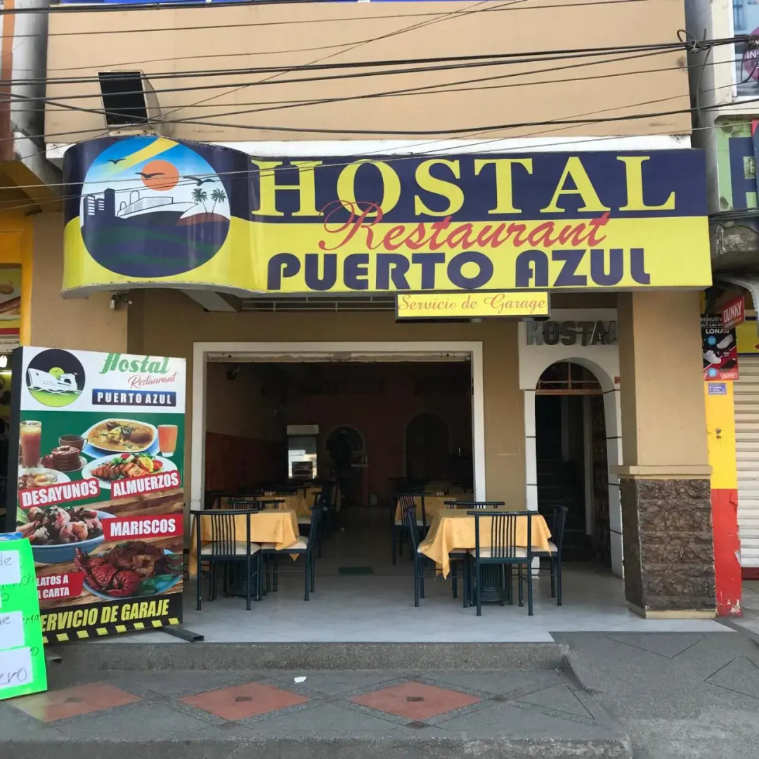Hostal Puerto Azul