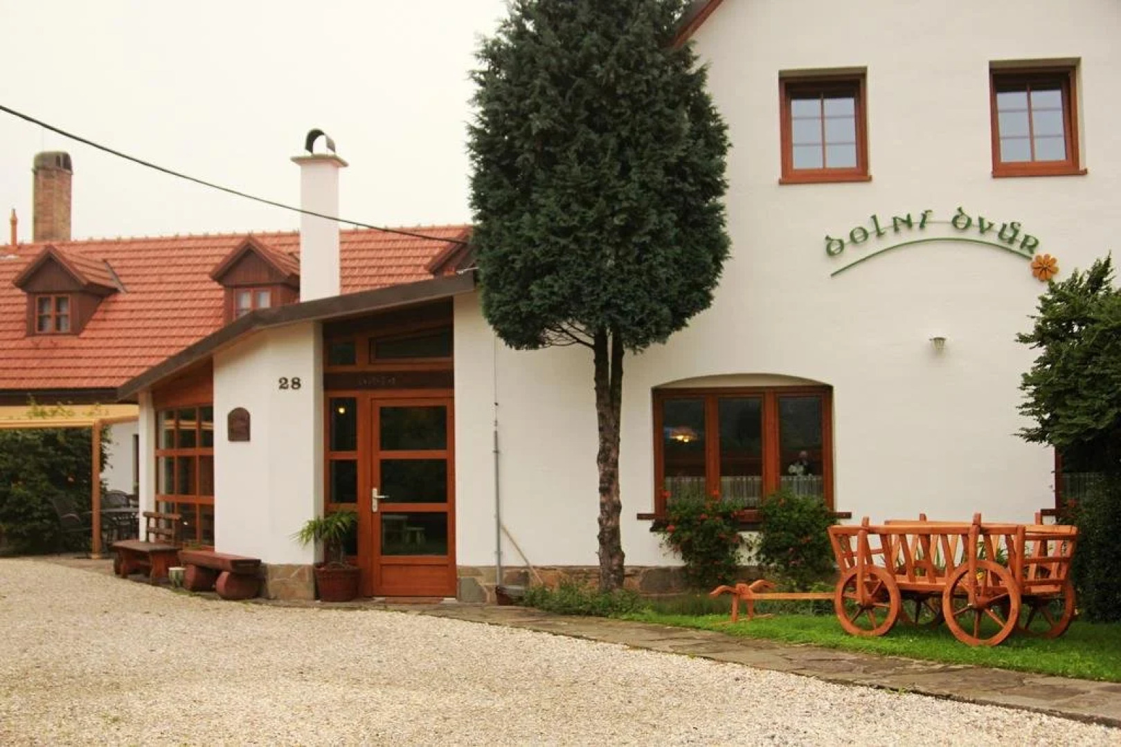 Hostinec A Penzion Dolní Dvur