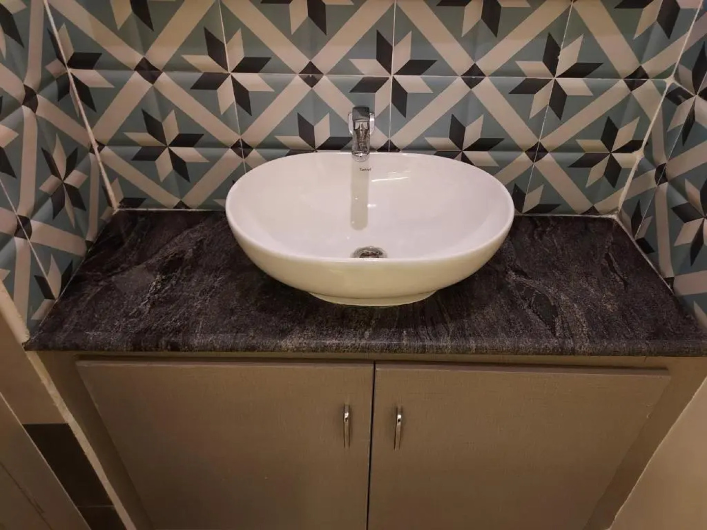 Srirangam Service Apartment