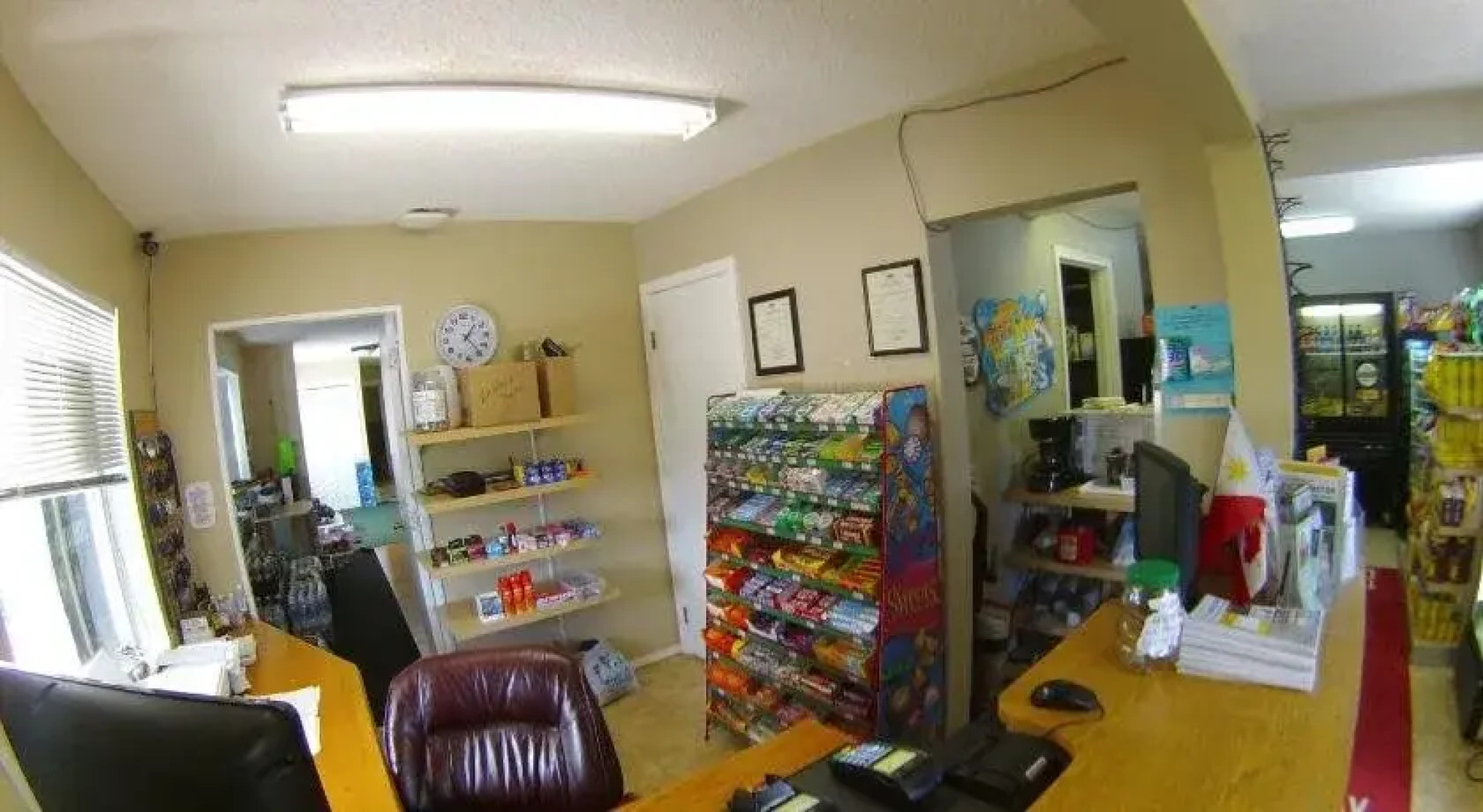 Outpost Motel & Kitchenette Suites