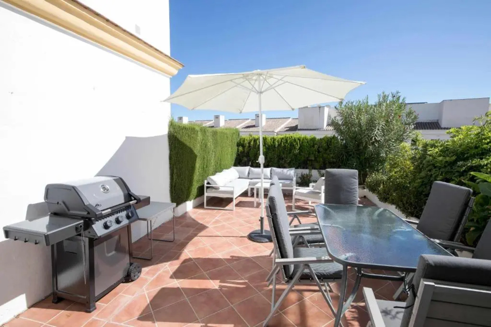 Casa Jardines del Sol J2