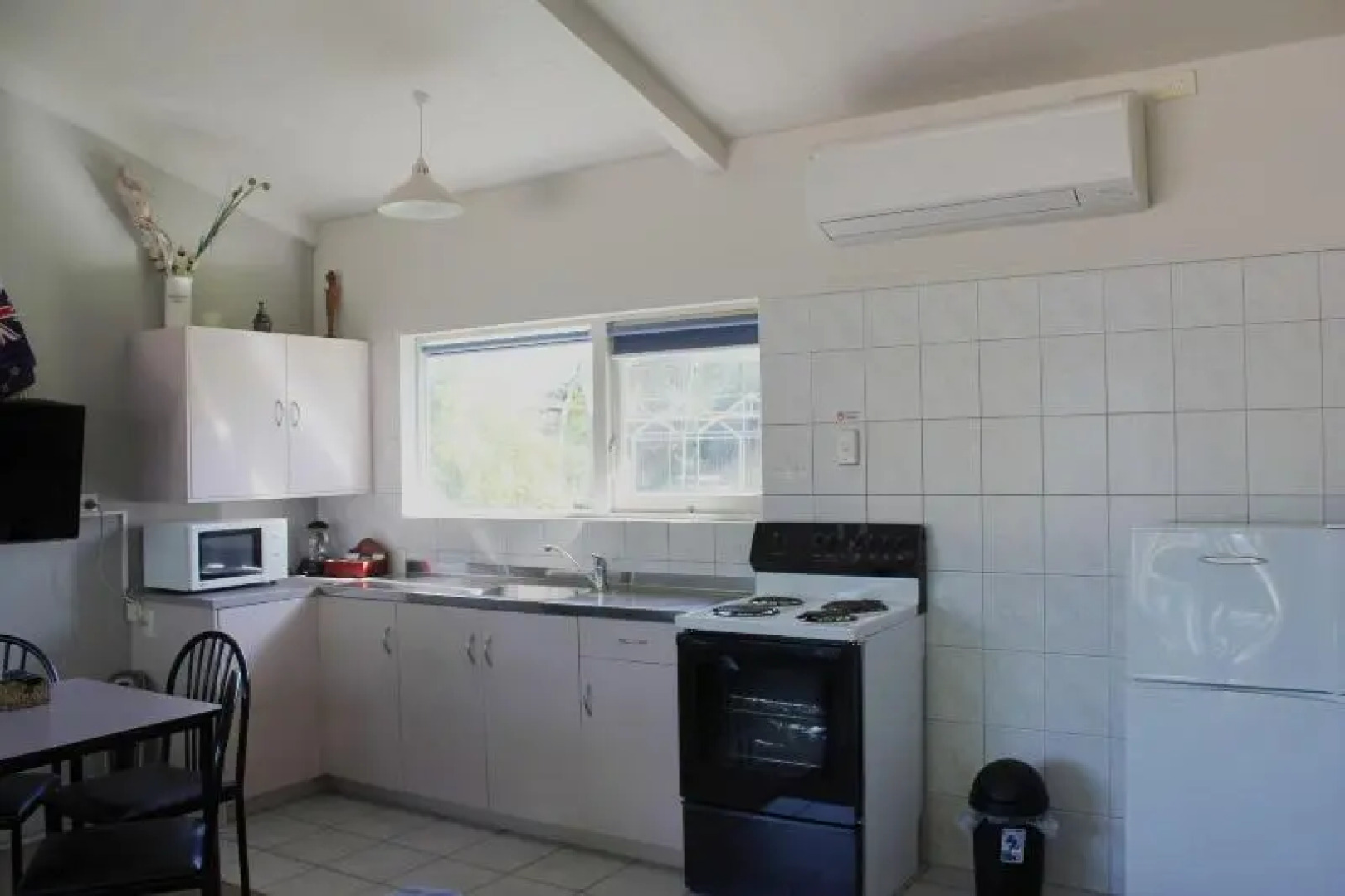 Waiteti Lakefront Motel