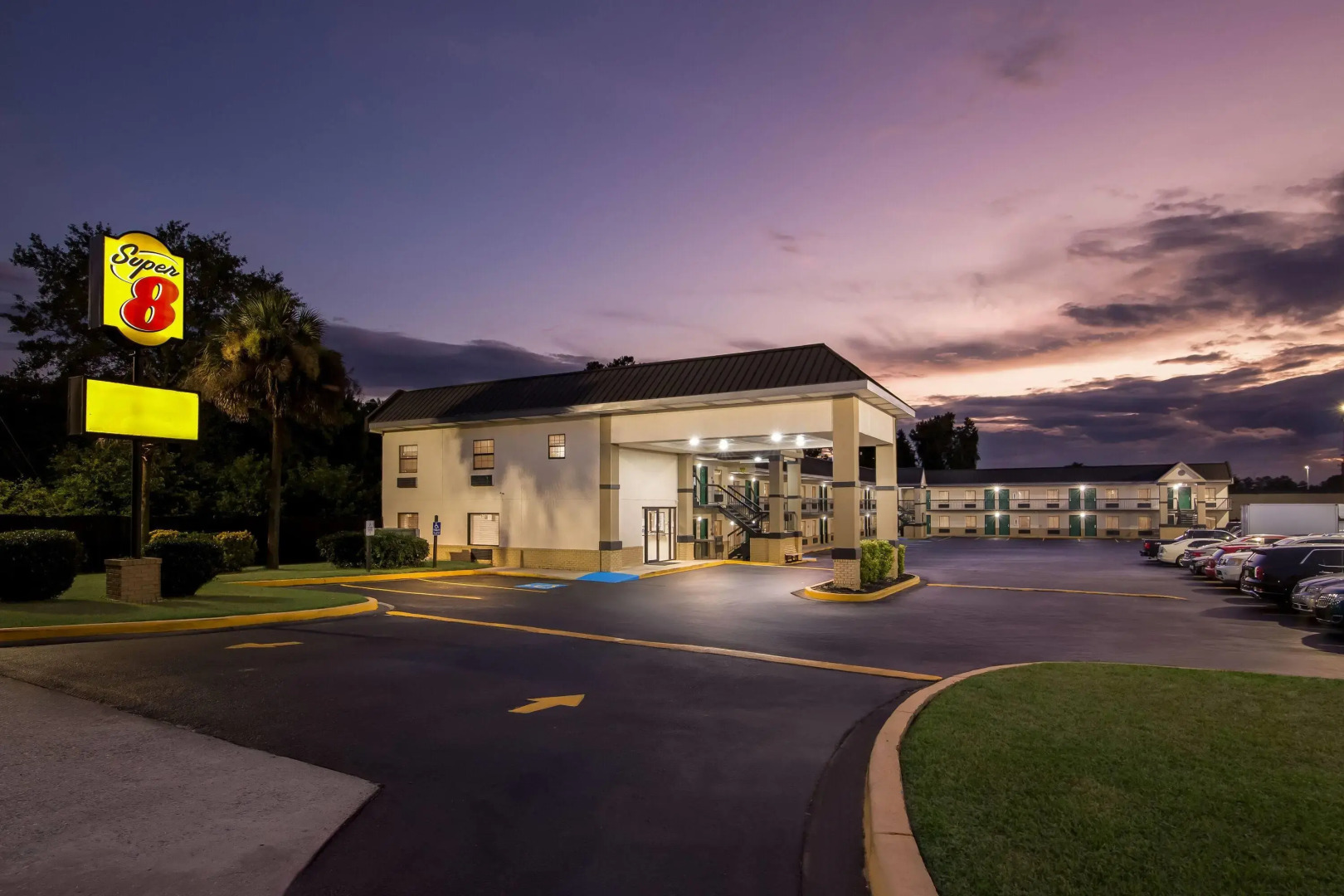 Super 8 by Wyndham Columbia