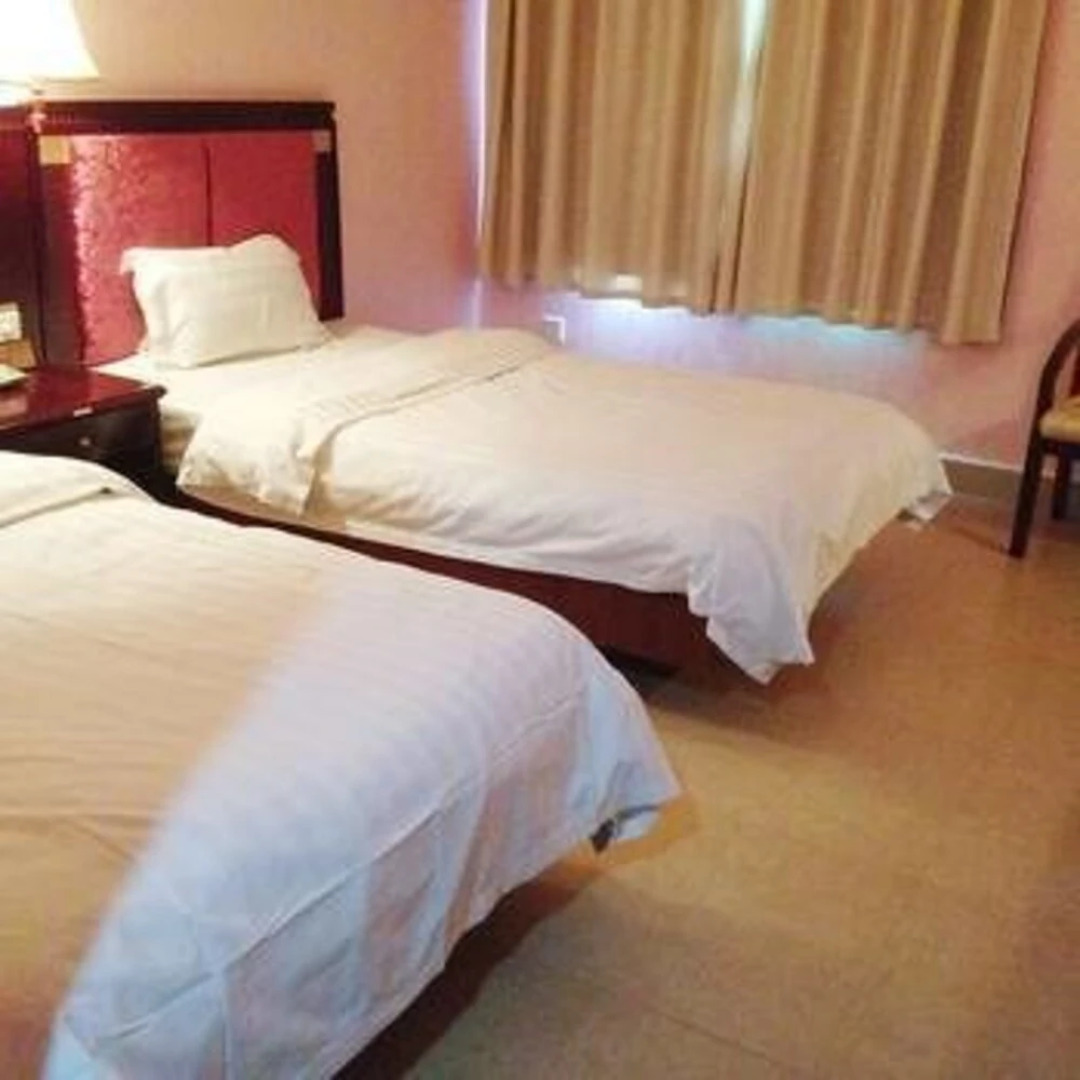 Yunfu Xinxing Lido Hotel
