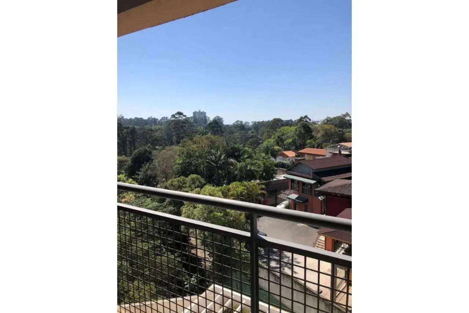 Flat 317 Granja Cotia Wi-Fi equipado e funcional