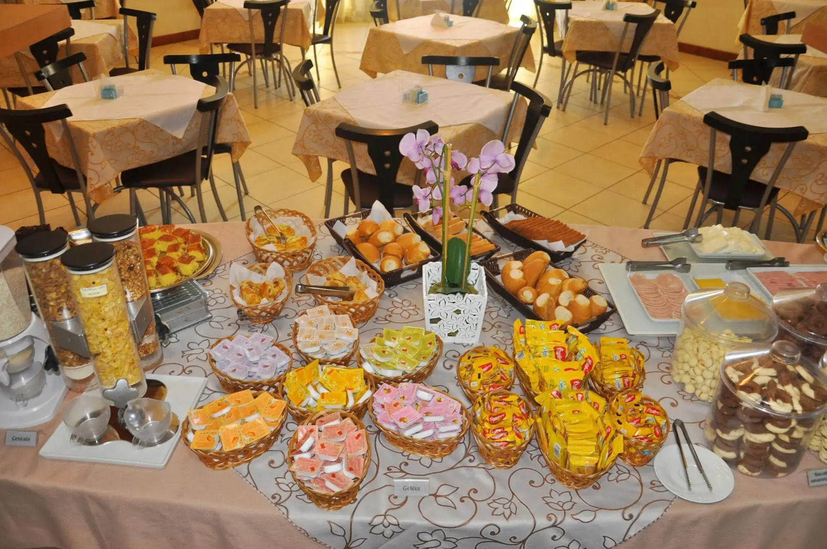 Cegil Hotel Boulevard