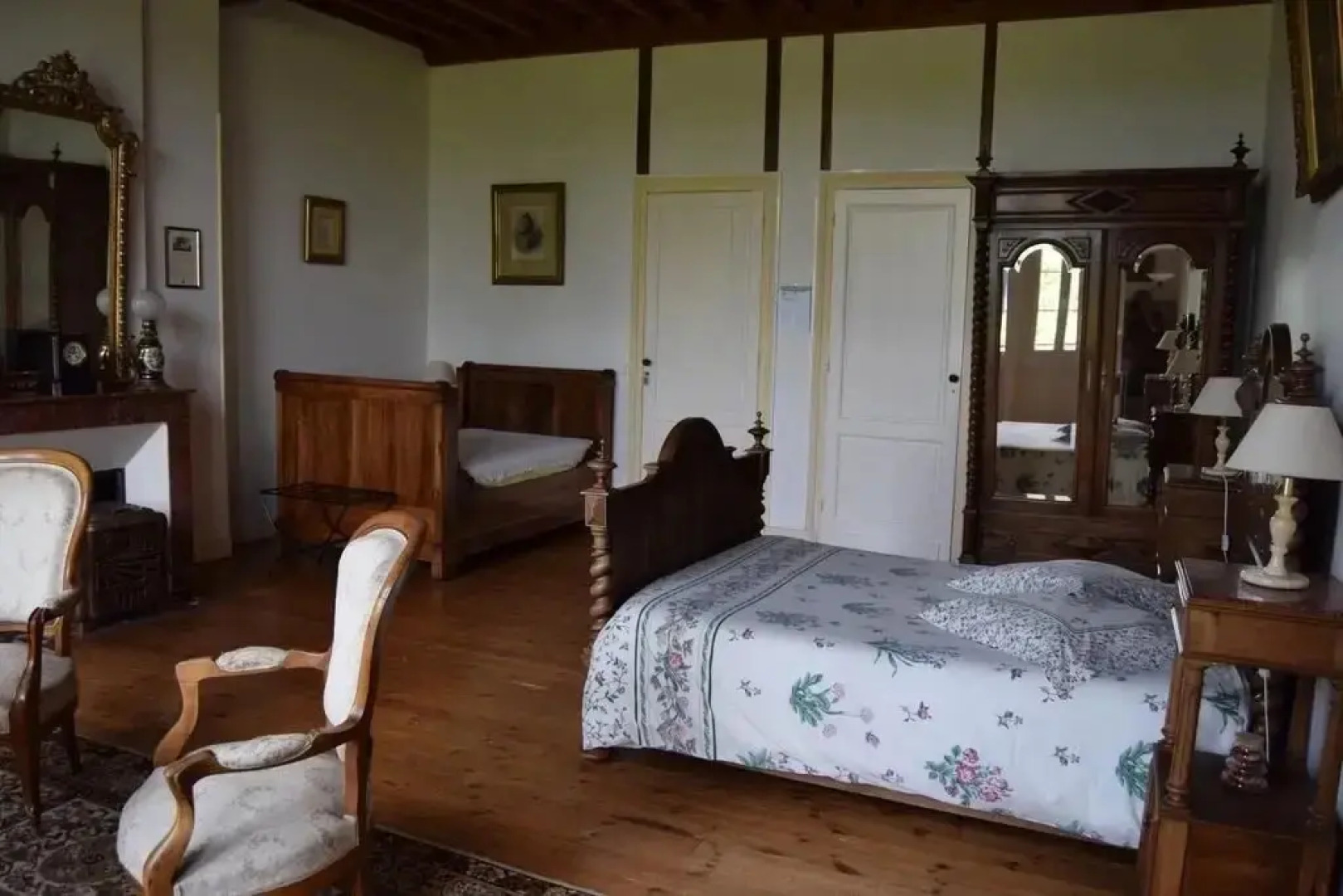 Chateau Les Tours Seguy