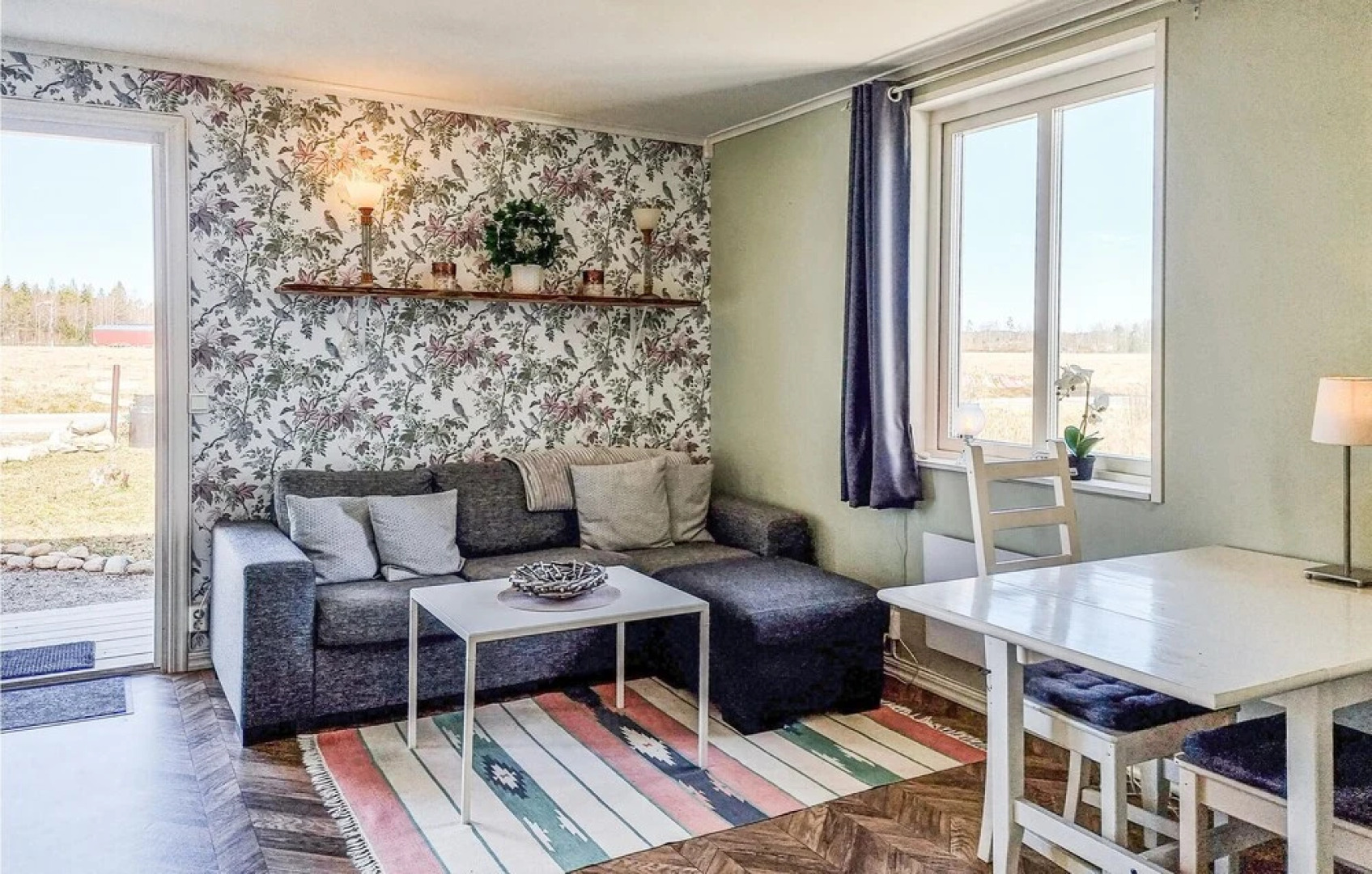 Beautiful Home in Ljungskile With Jacuzzi, Wifi and 1 Bedrooms