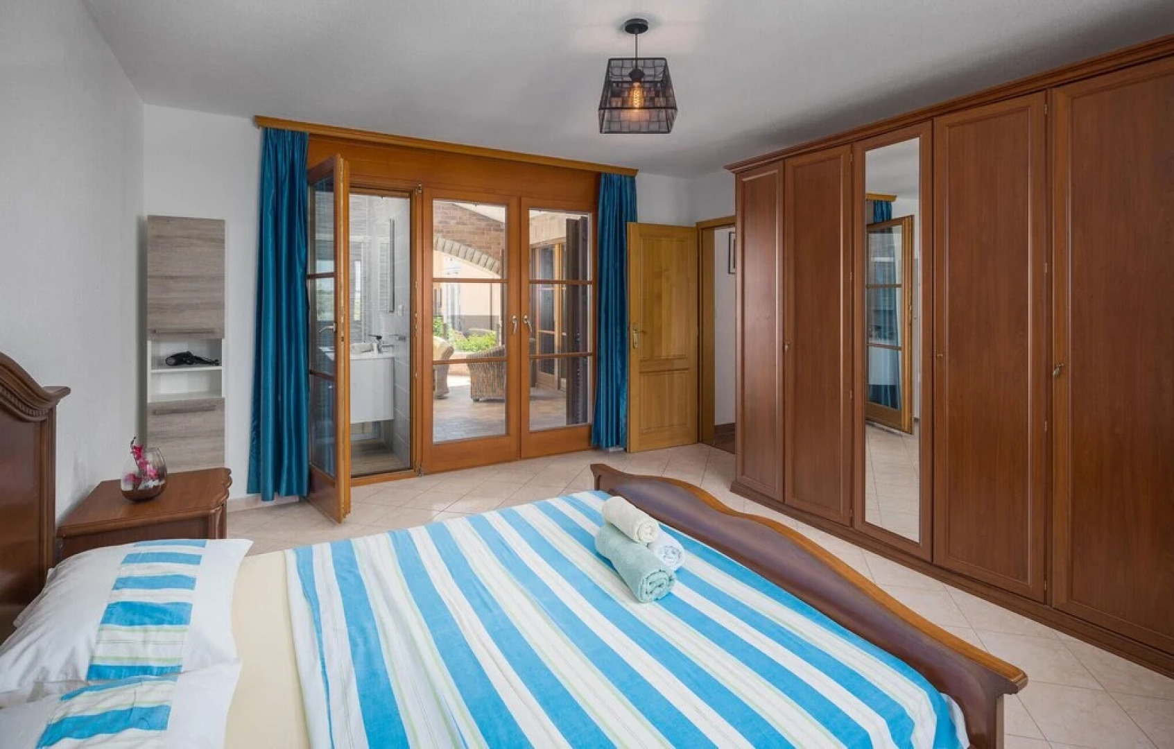 Amazing Home in Medulin with Outdoor Swimming Pool, Hot Tub & WiFi