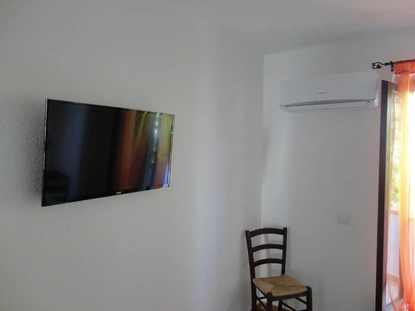 Bed and Breakfast ICHNOS