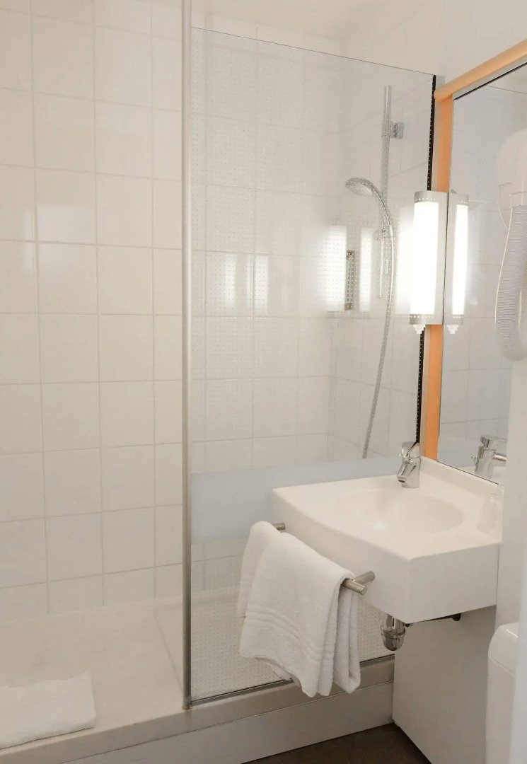 Ibis Styles Rouen Parc Expo Zenith