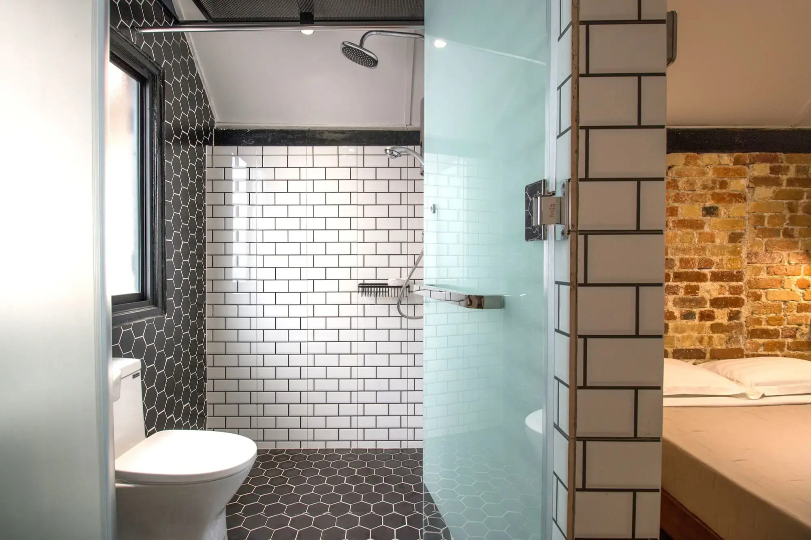 The Brownstone Hostel & Space