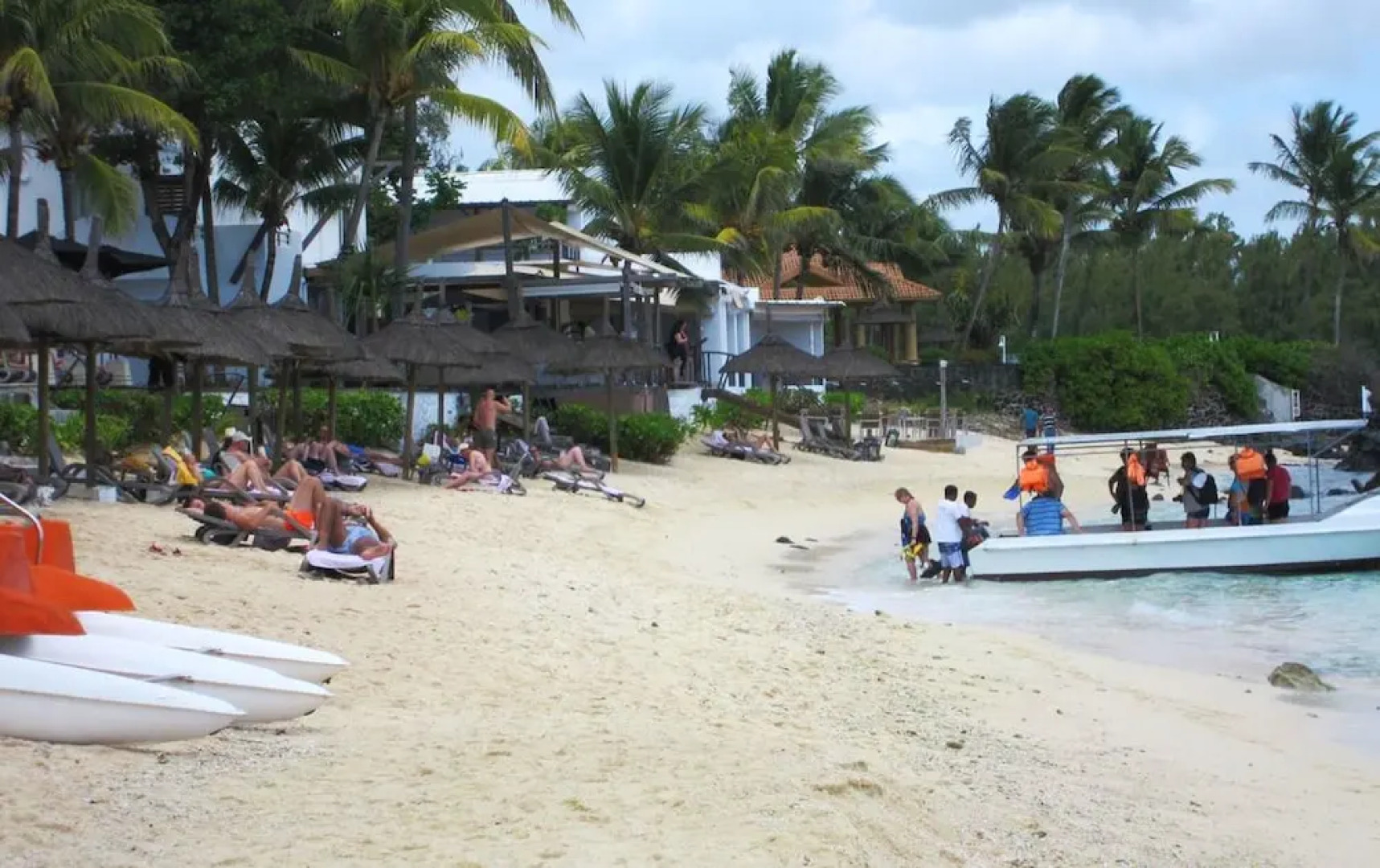 Villa with 3 Bedrooms in Pointe Aux Piments, with Wonderful Mountain View, Private Pool, Furnished Terrace