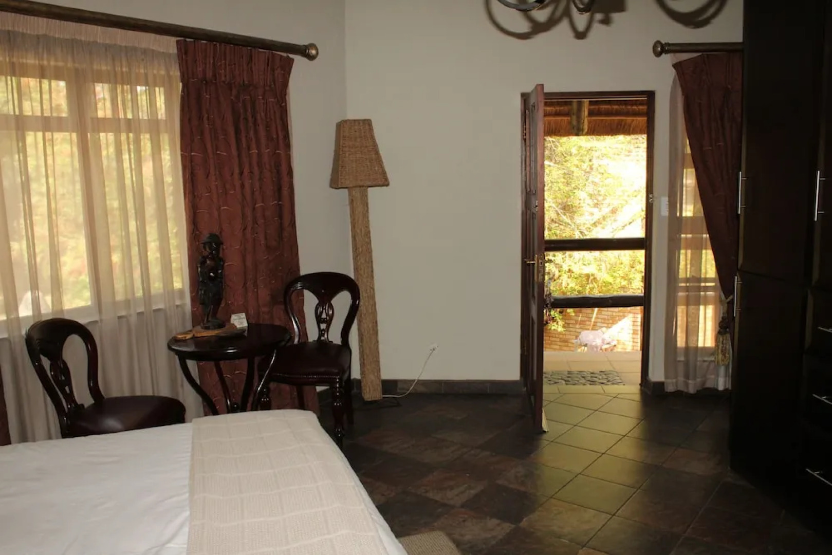 Goodnight Guest Lodge