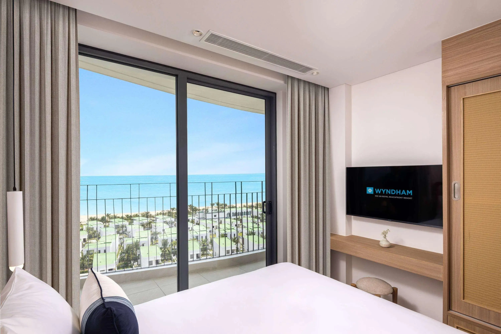 Wyndham Hoi An Royal Beachfront Resort & Villas