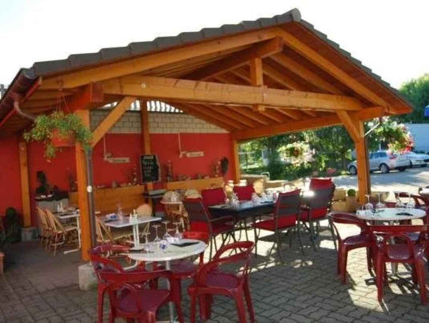 Hotel-Rotisserie La Tour Rouge