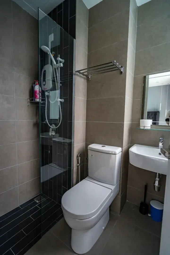 H2O Residences (PJ) by FavSpace