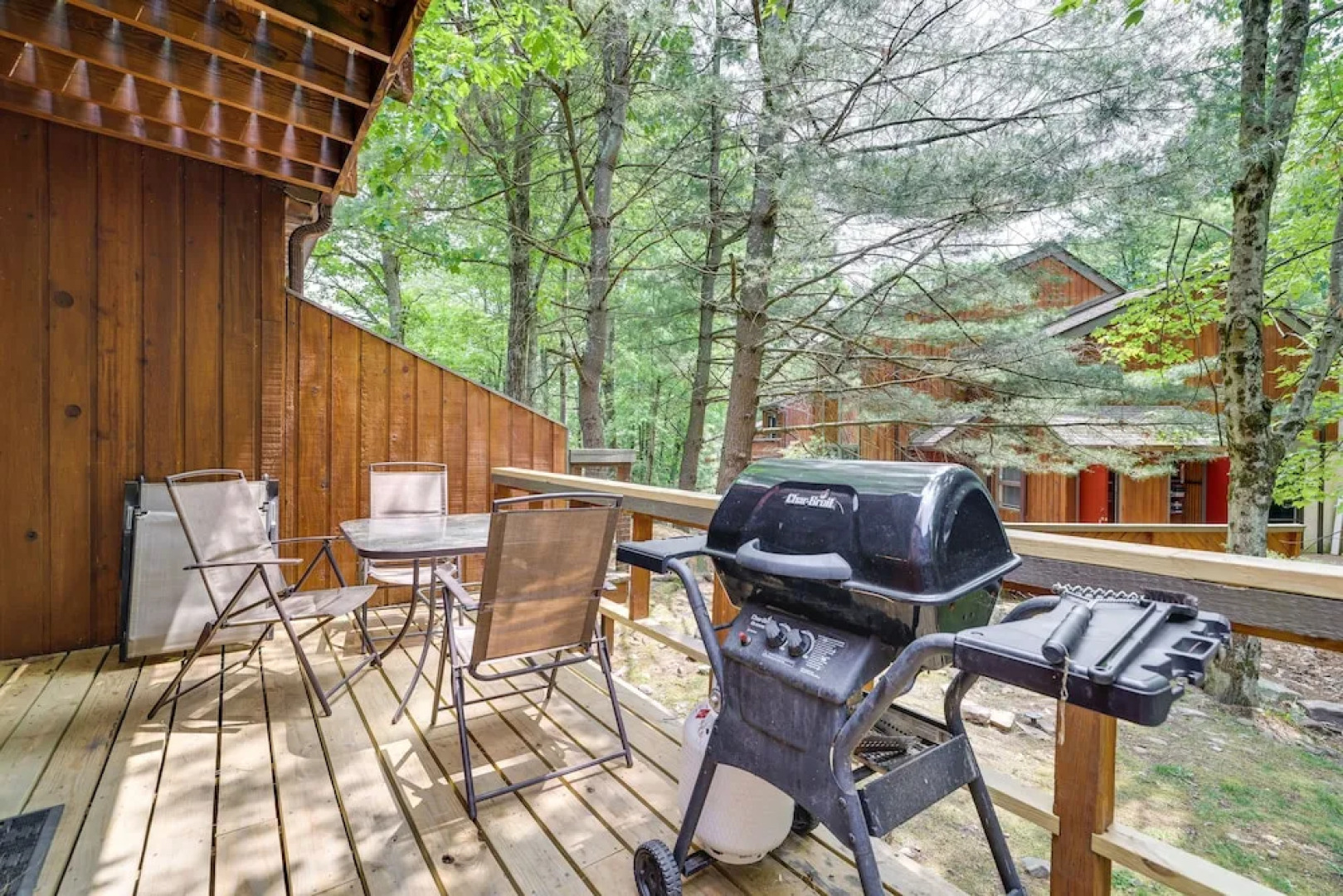 Pet-friendly Lake Harmony Townhome w/ Pool Access!