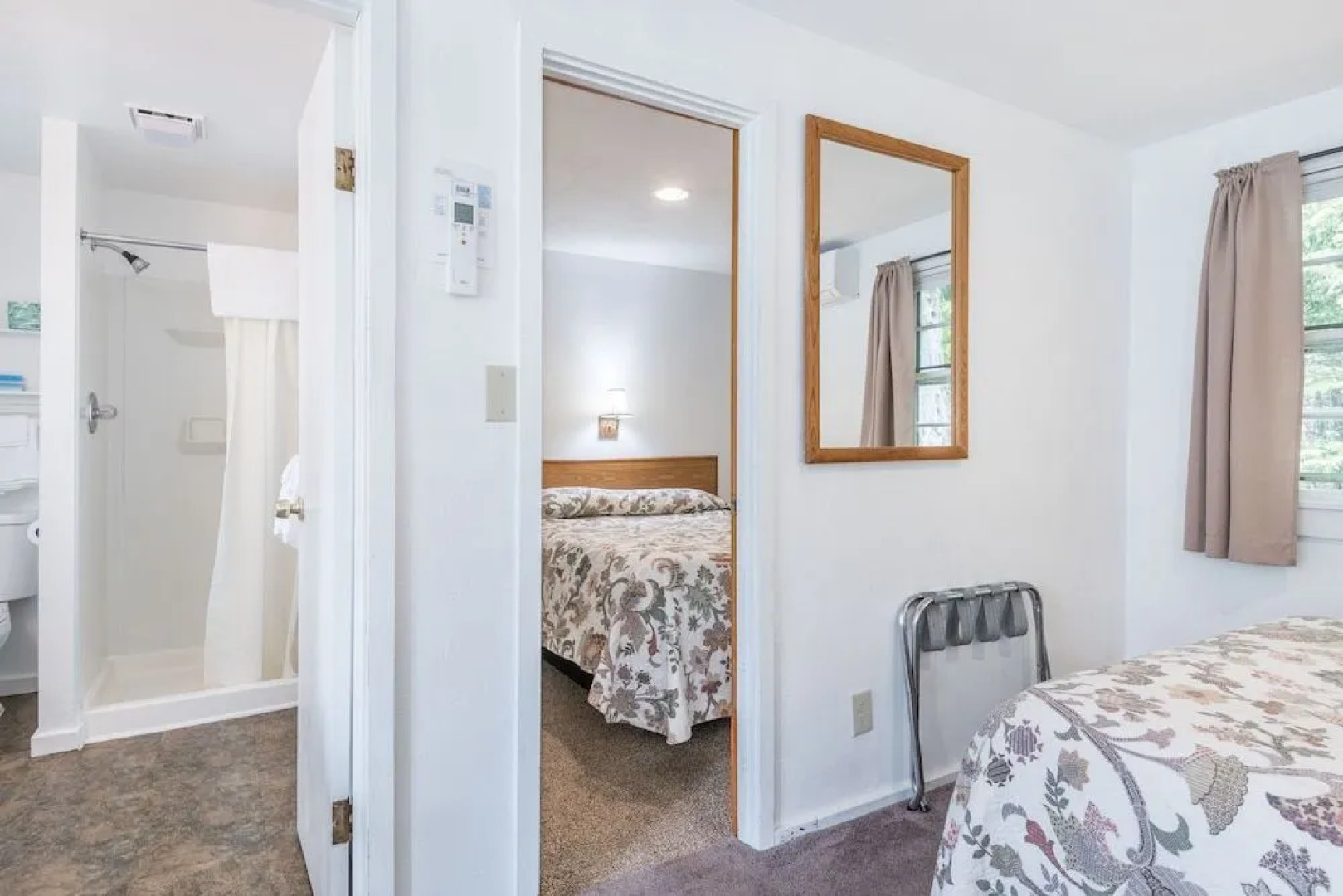 Mt Liberty Cabins and Motel