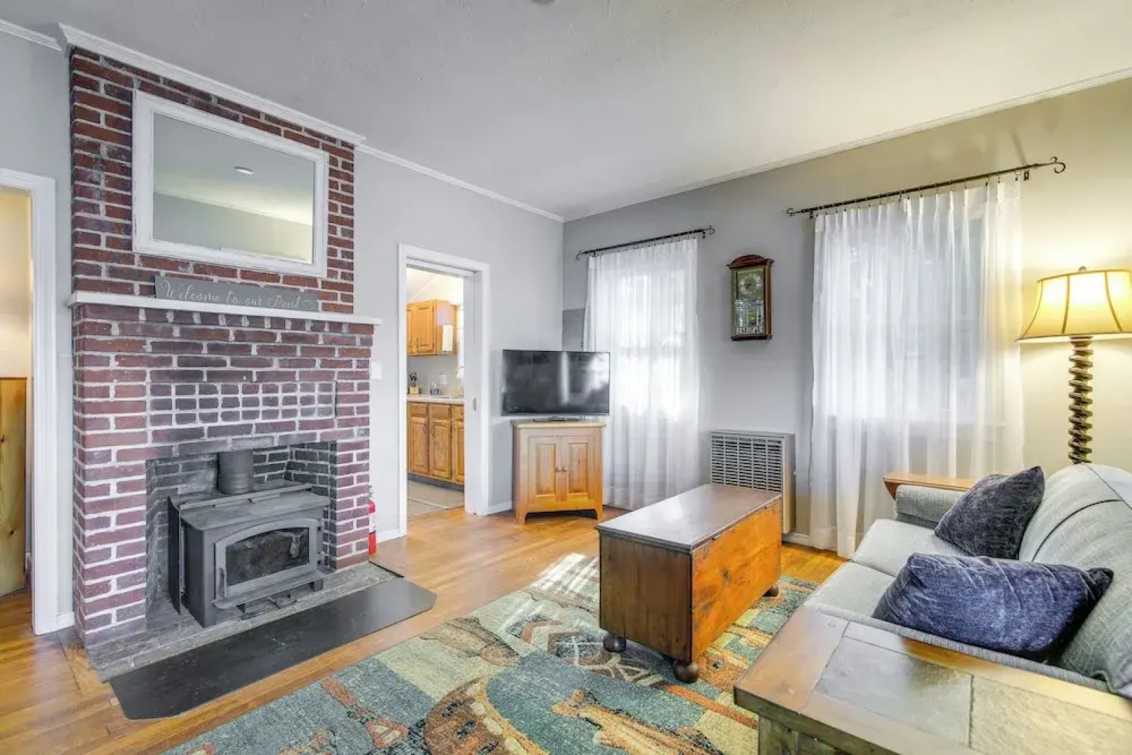 Quiet Plymouth Cottage on Great South Pond!