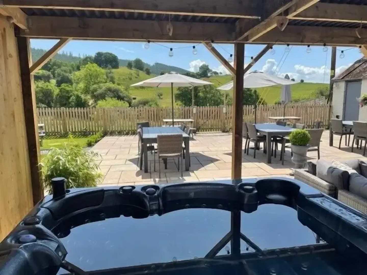 The Grousemoor Country House