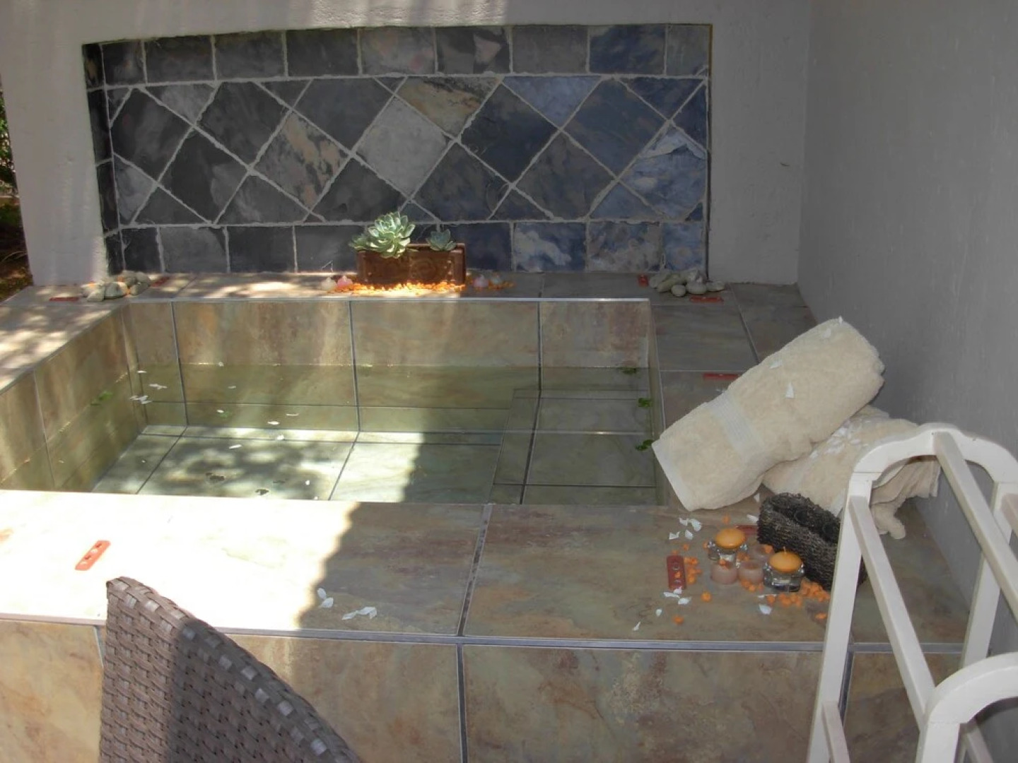 Kathuhari Guesthouse