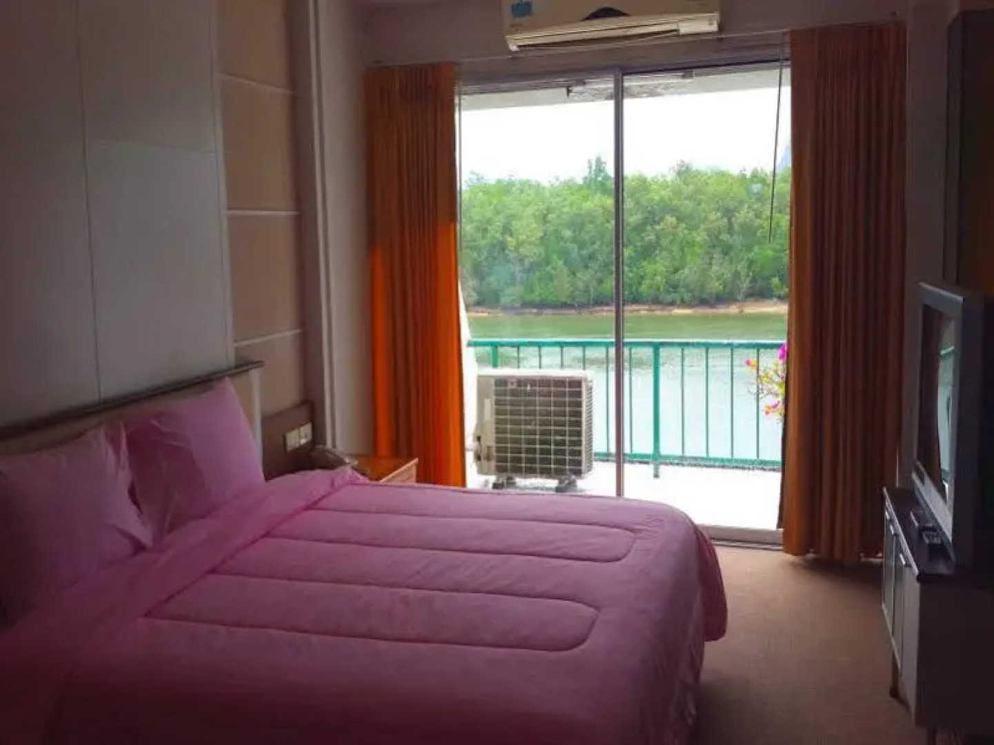 SiamIs Hotel Phang Nga Bay