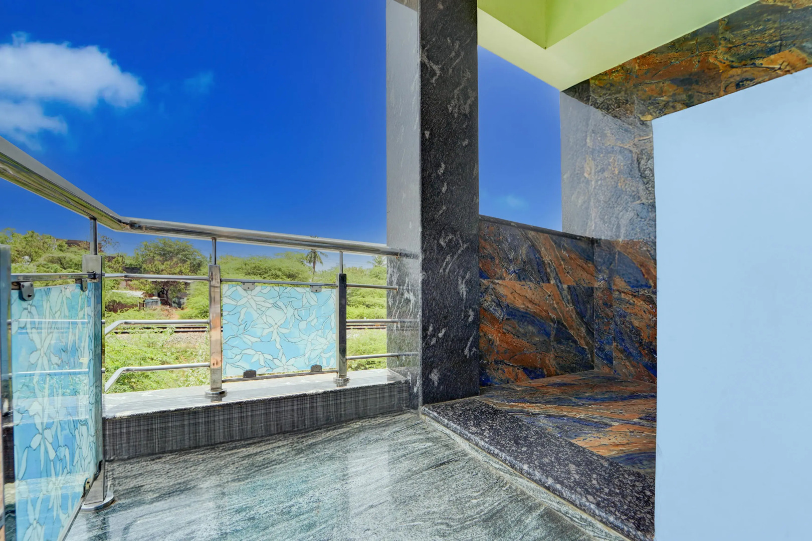 Super Collection O Madurai Theni Road