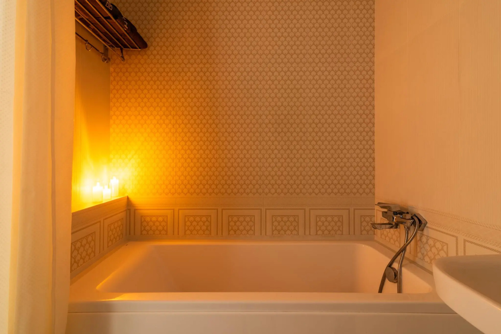 Bon voyage на улице Юсупова