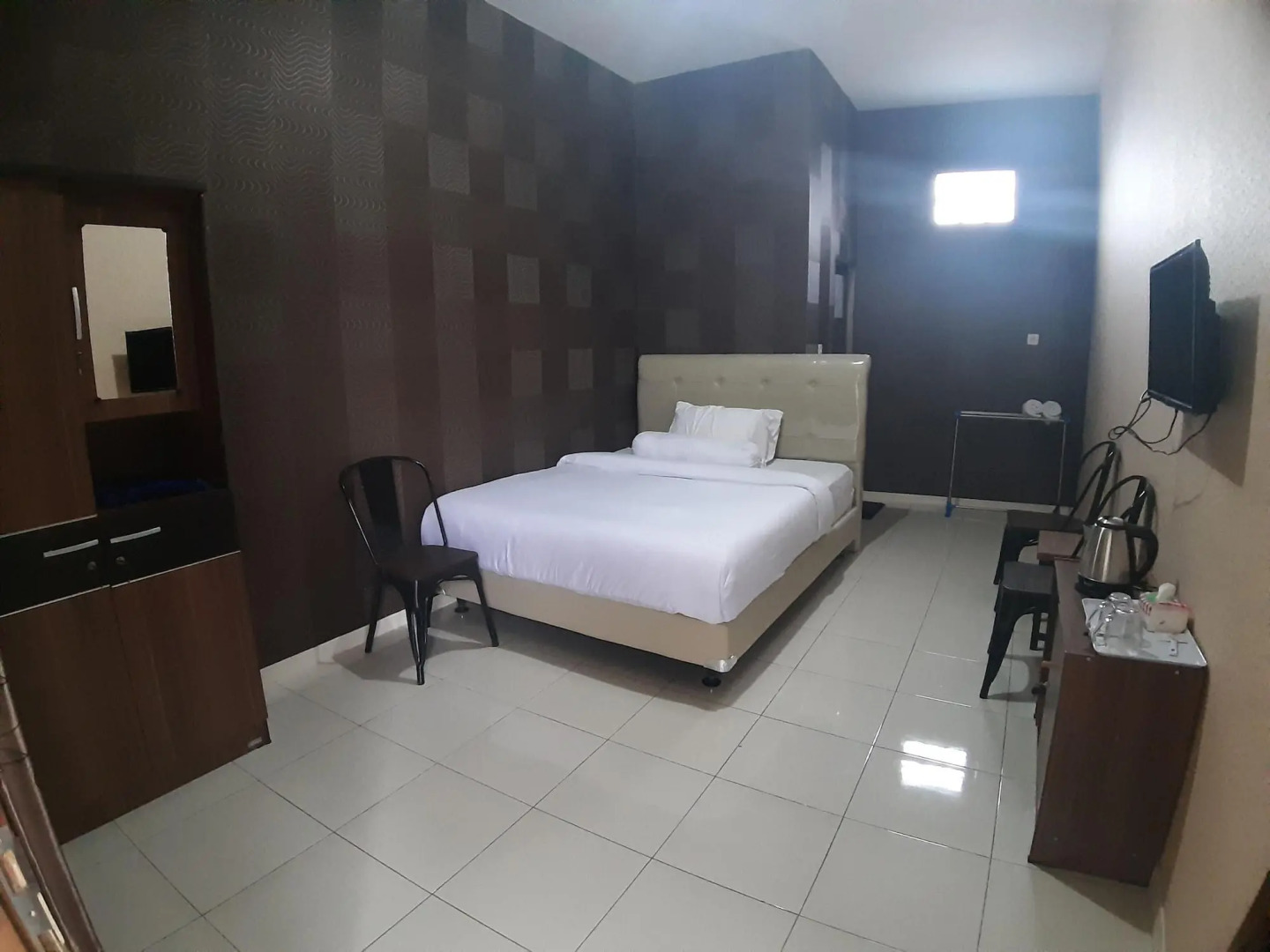 Soreang Hotel by ZUZU