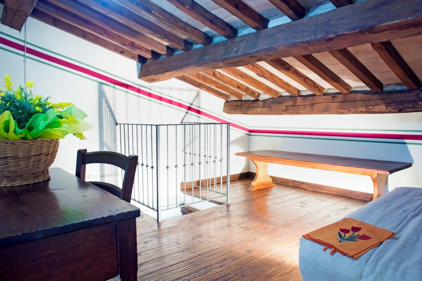 Historic Stone House Casanova