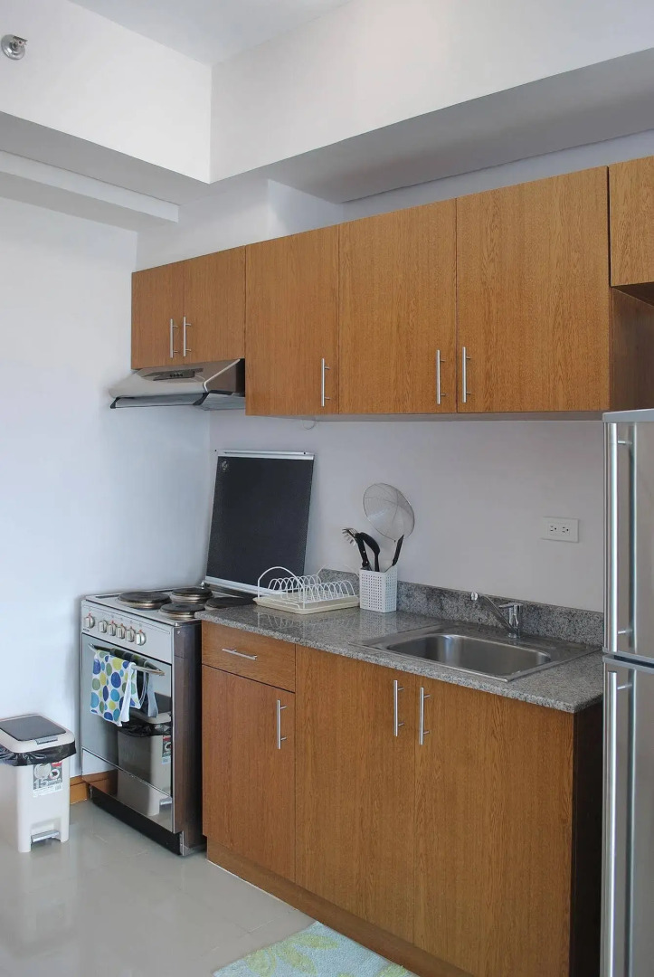 Mactan Seaside Apartments