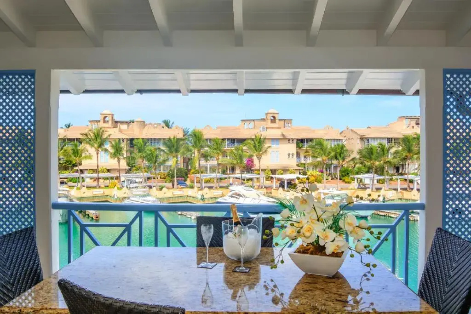 115 Port St. Charles