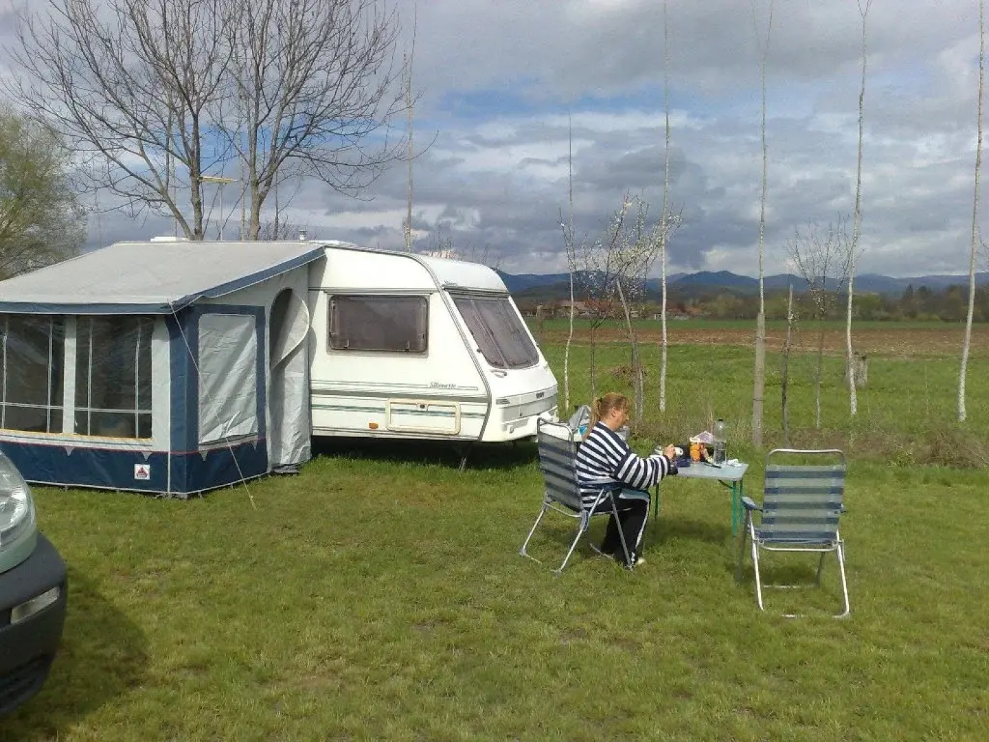 Turul Guesthouse and Camping
