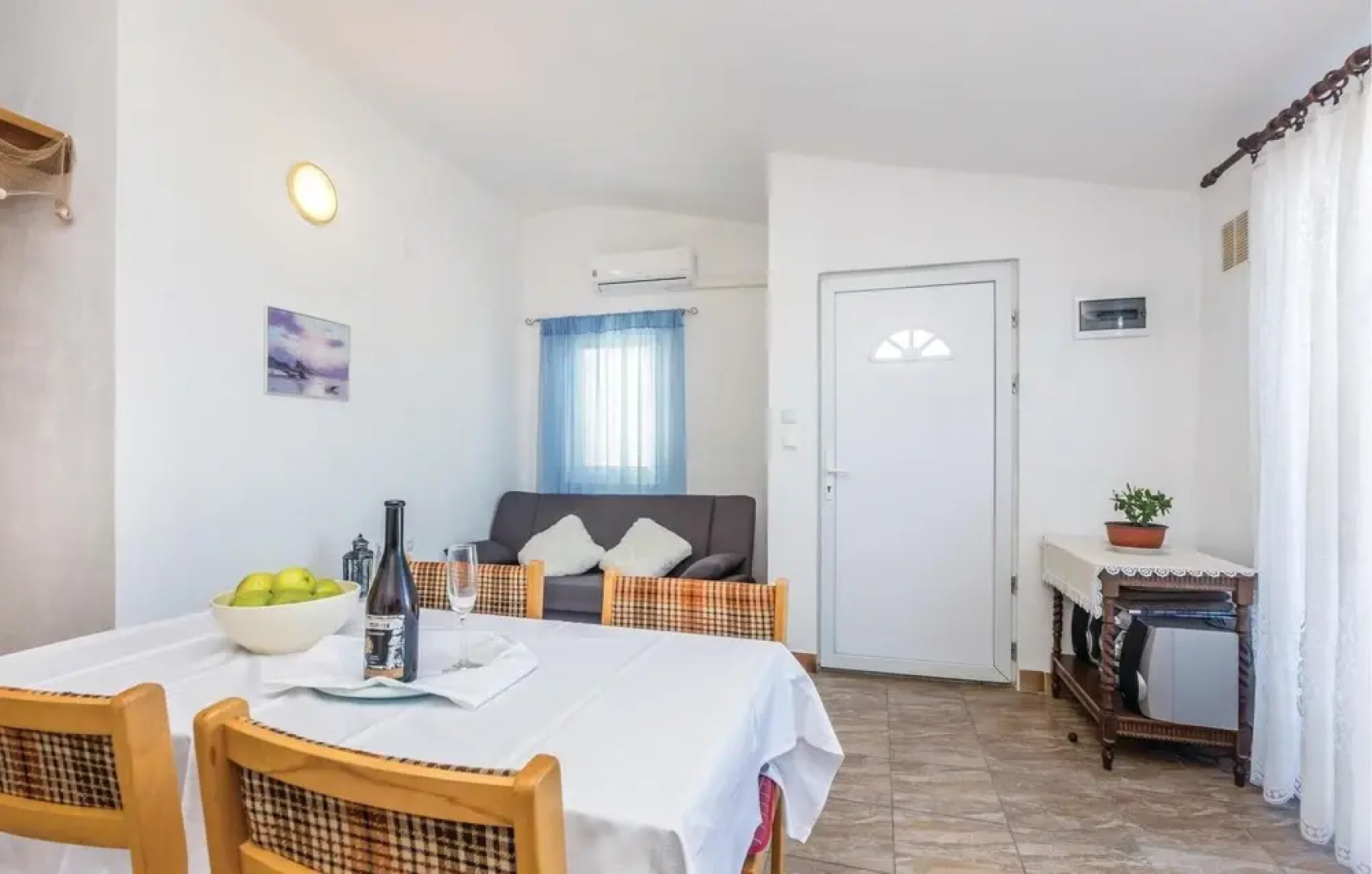 Stunning Apartment in Stinica With Wifi and 1 Bedrooms