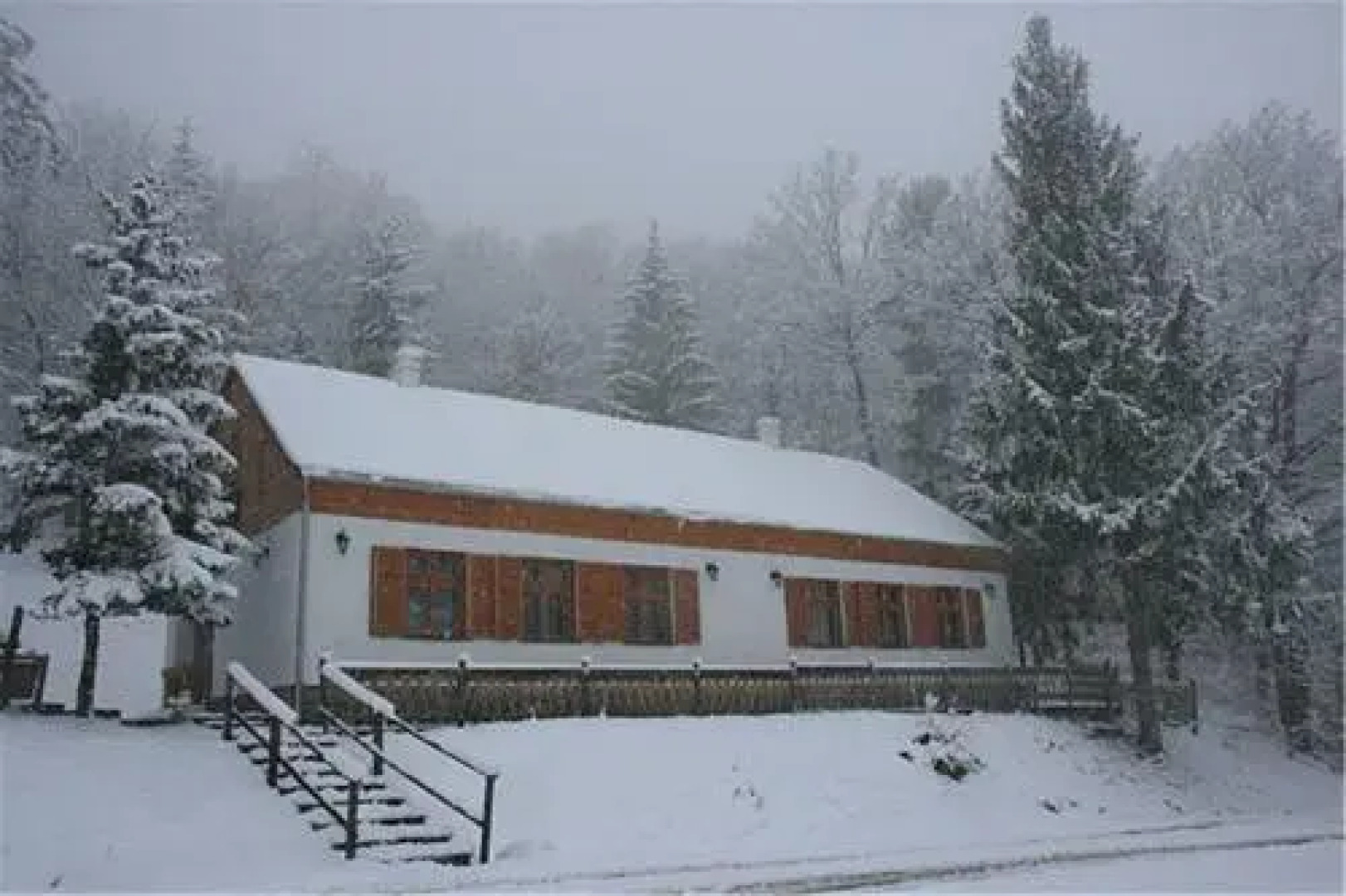 Keresztkúti Erdei Pihenőhely