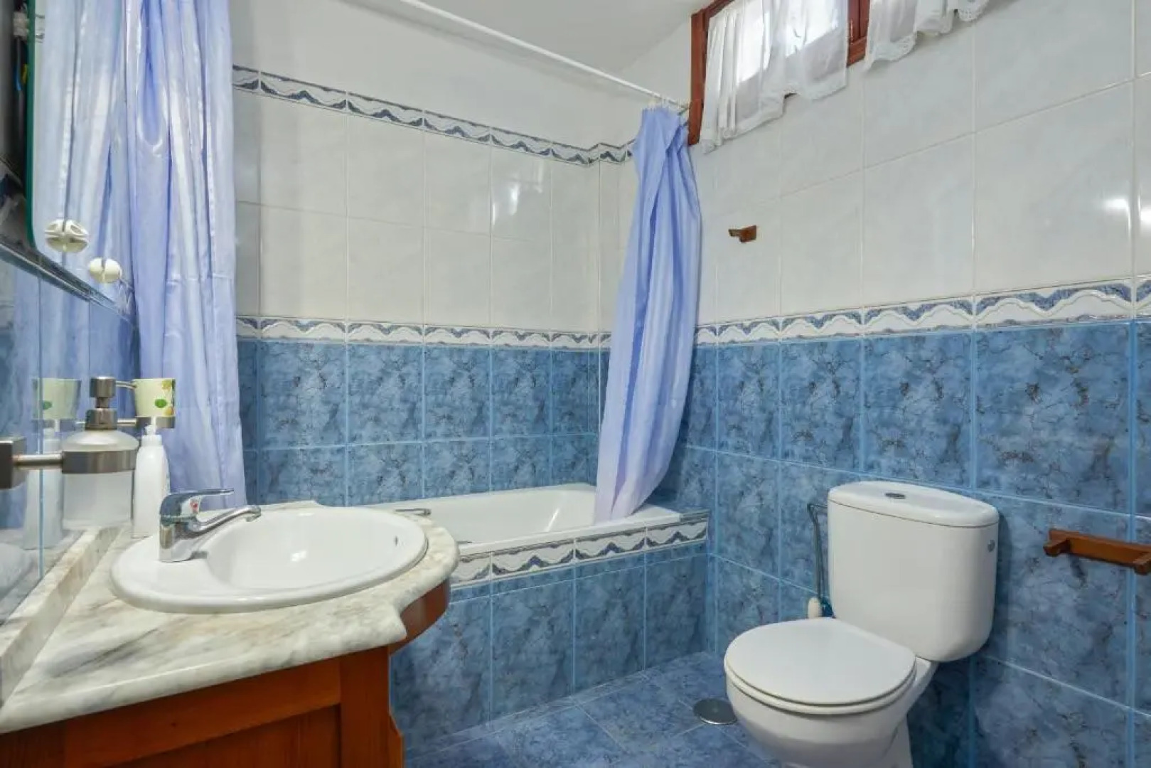 Apartment with 2 bedrooms in Buenavista del Norte with wonderful mountain view shared pool terrace 1 km from the beach